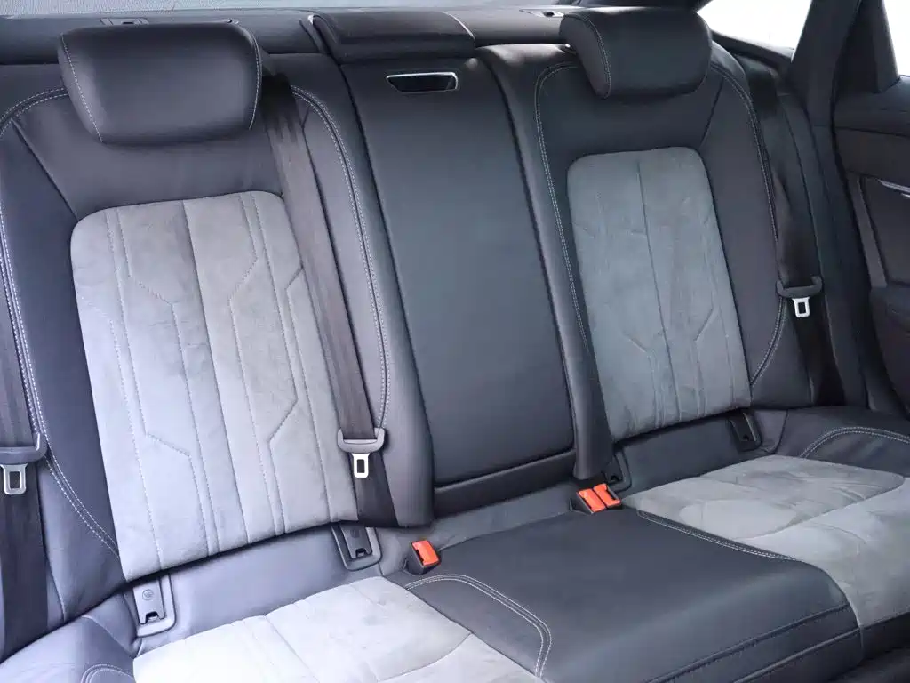 Audi A6L — миниатюра 23