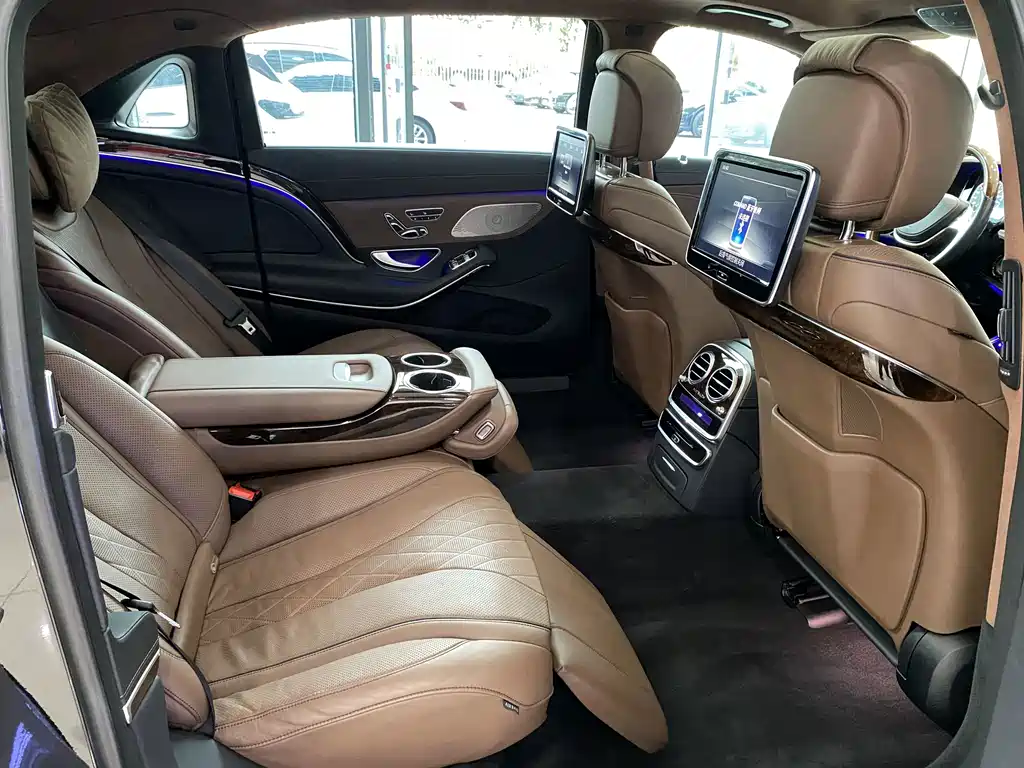 Mercedes-Benz S-Class — миниатюра 12
