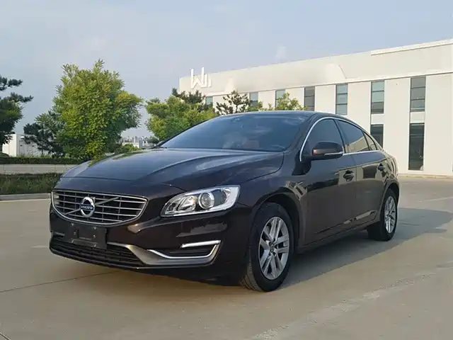 VOLVO  S60 2016