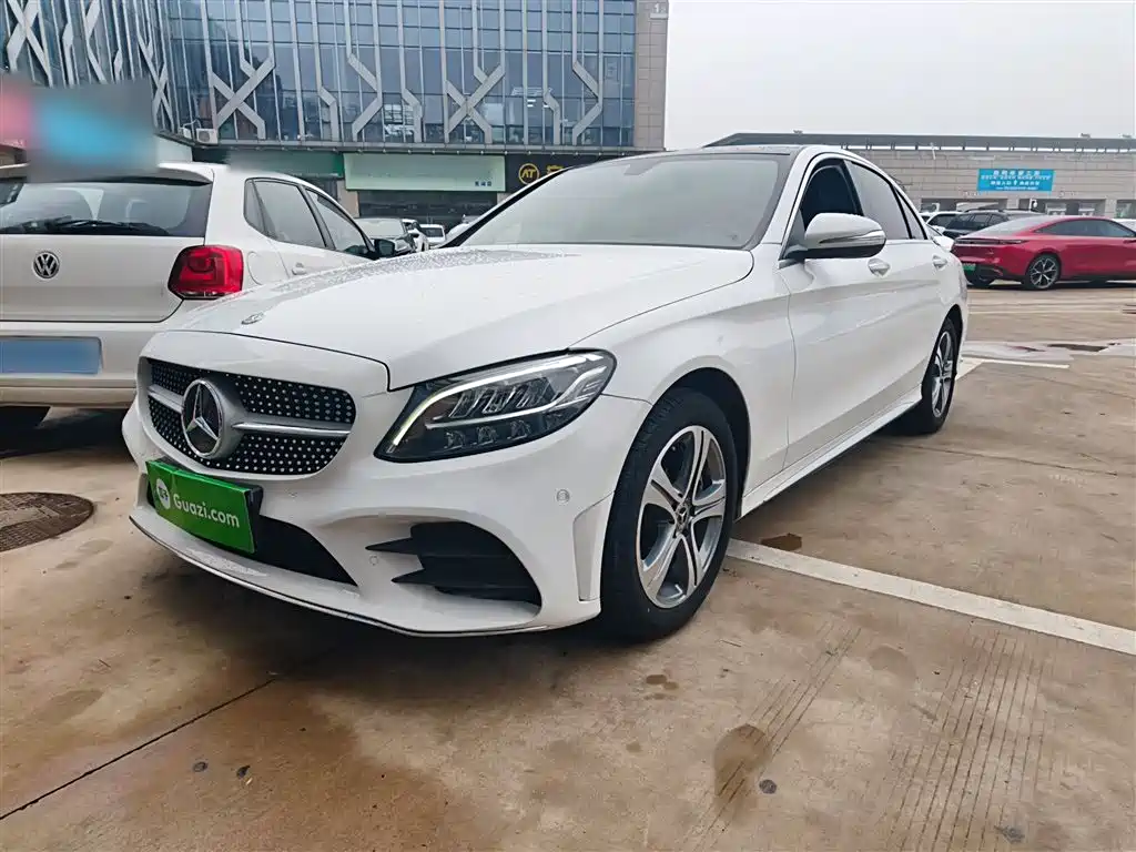 Mercedes-Benz C-Class 2020