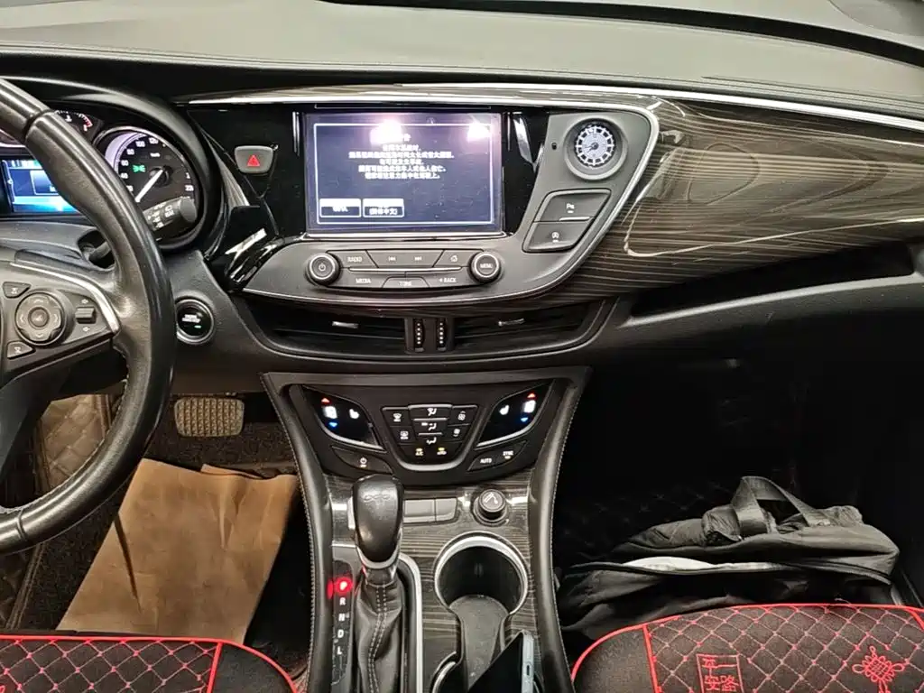 Buick Envision Plus — миниатюра 13