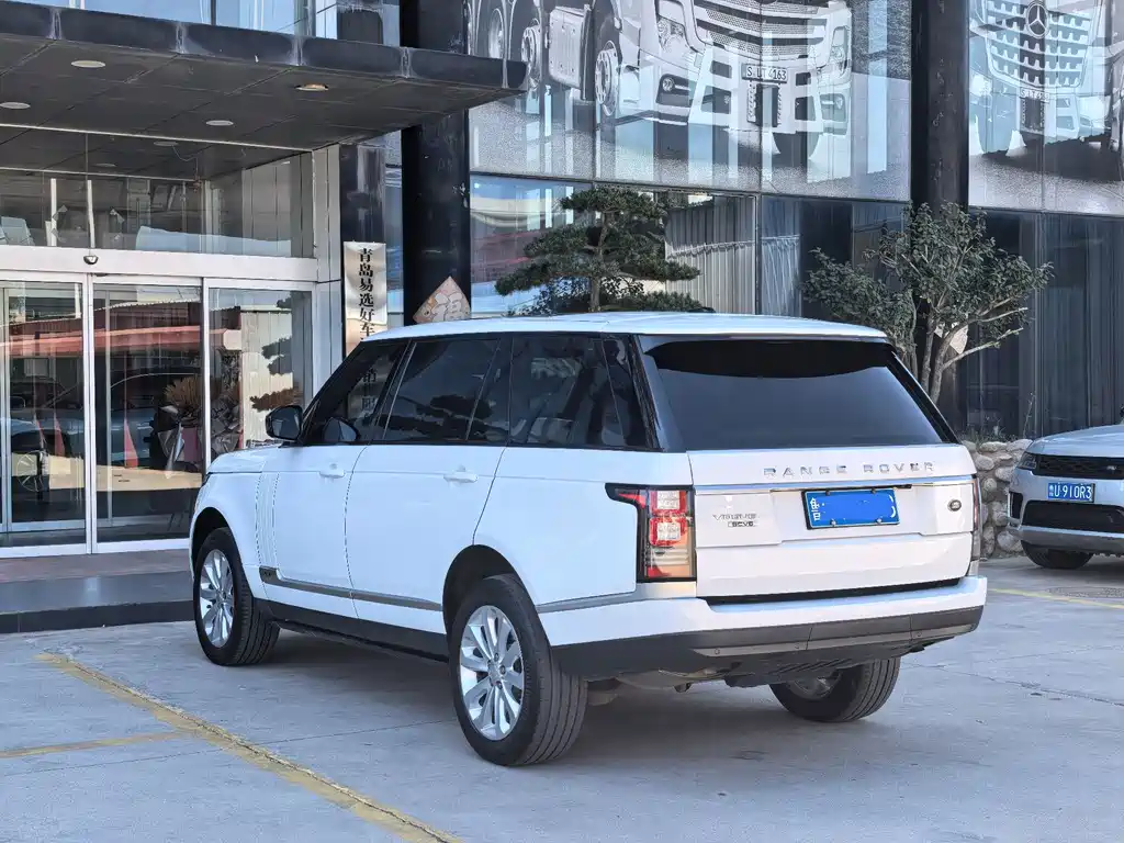 Land Rover Range Rover 2016 3.0 SC V6 Vogue Long Wheelbase