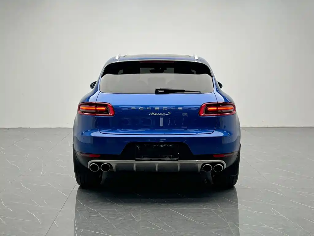Porsche Macan — миниатюра 5