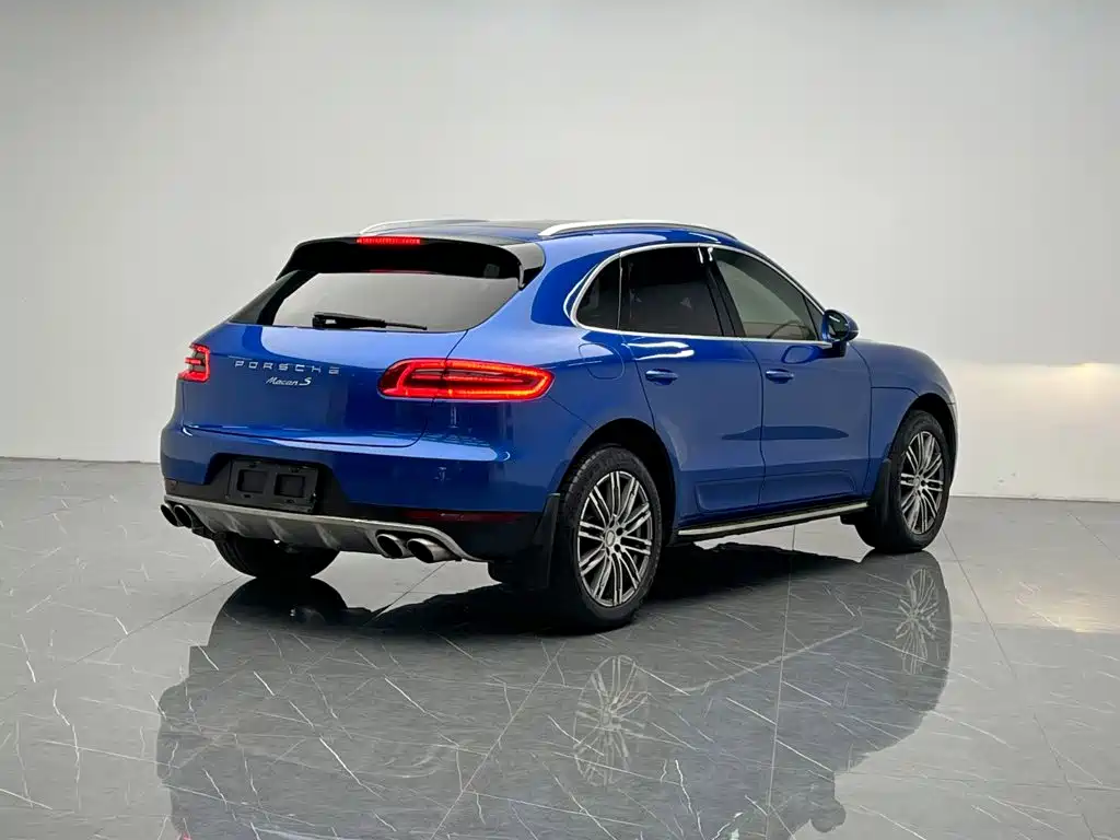 Porsche Macan — миниатюра 6