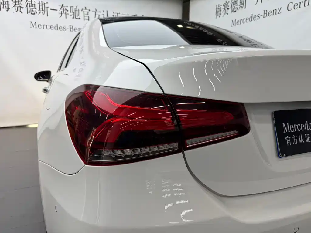 MERCEDES-BENZ A CLASS