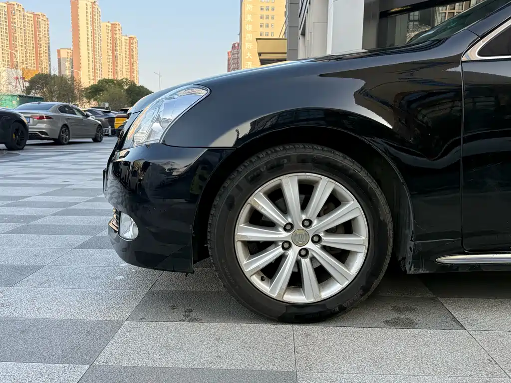 Toyota Crown 2011 2.5L Royal