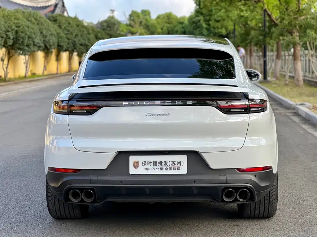 Porsche Cayenne — миниатюра 5