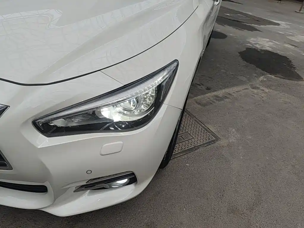 Infiniti Q50L — миниатюра 24