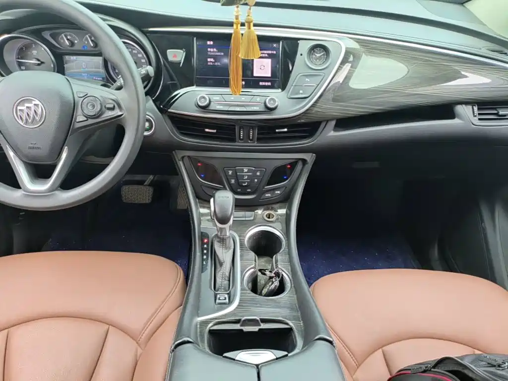 Buick Envision Plus — миниатюра 14