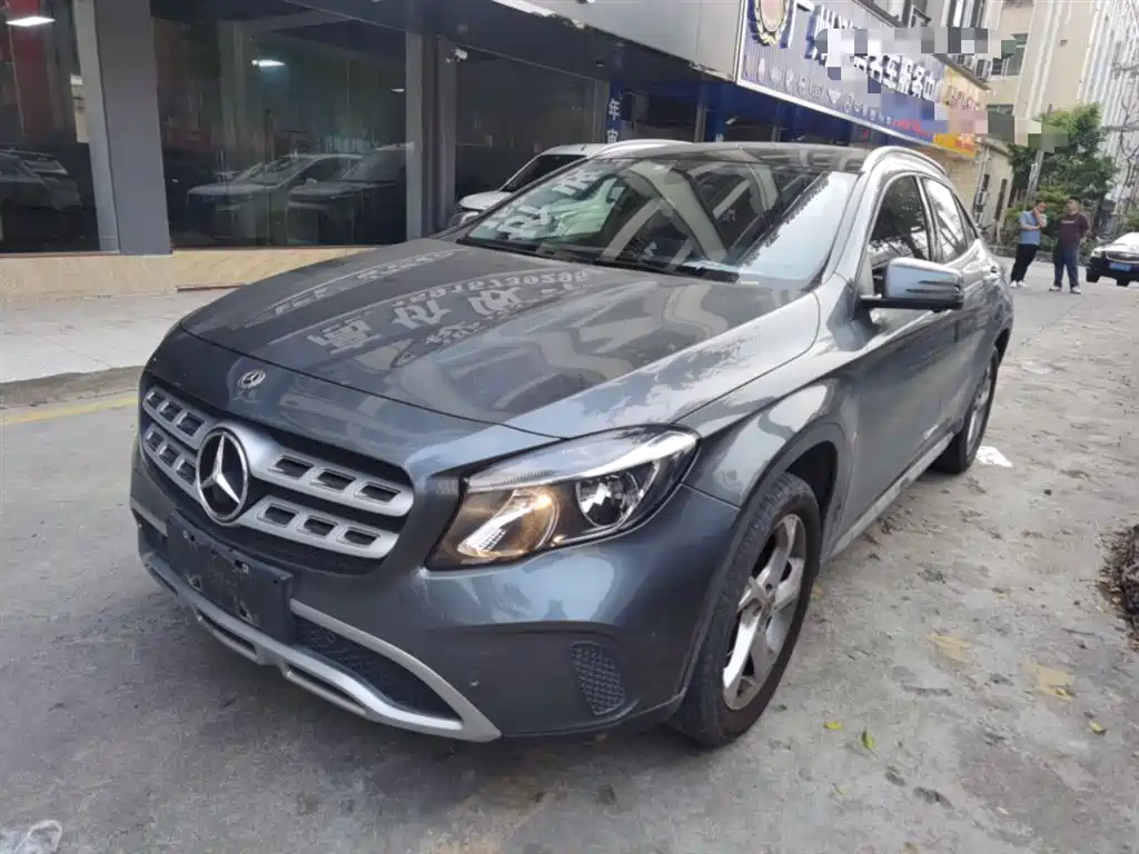 Mercedes-Benz GLA 2019