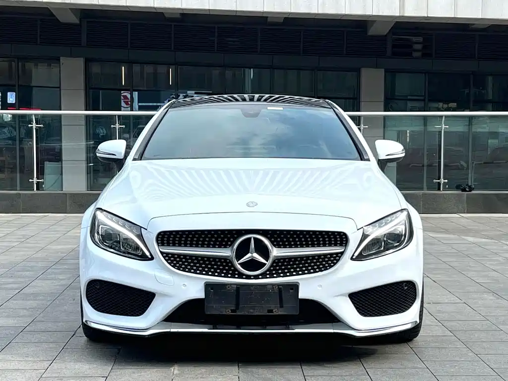 Mercedes-Benz C-Class (Import) — миниатюра 2