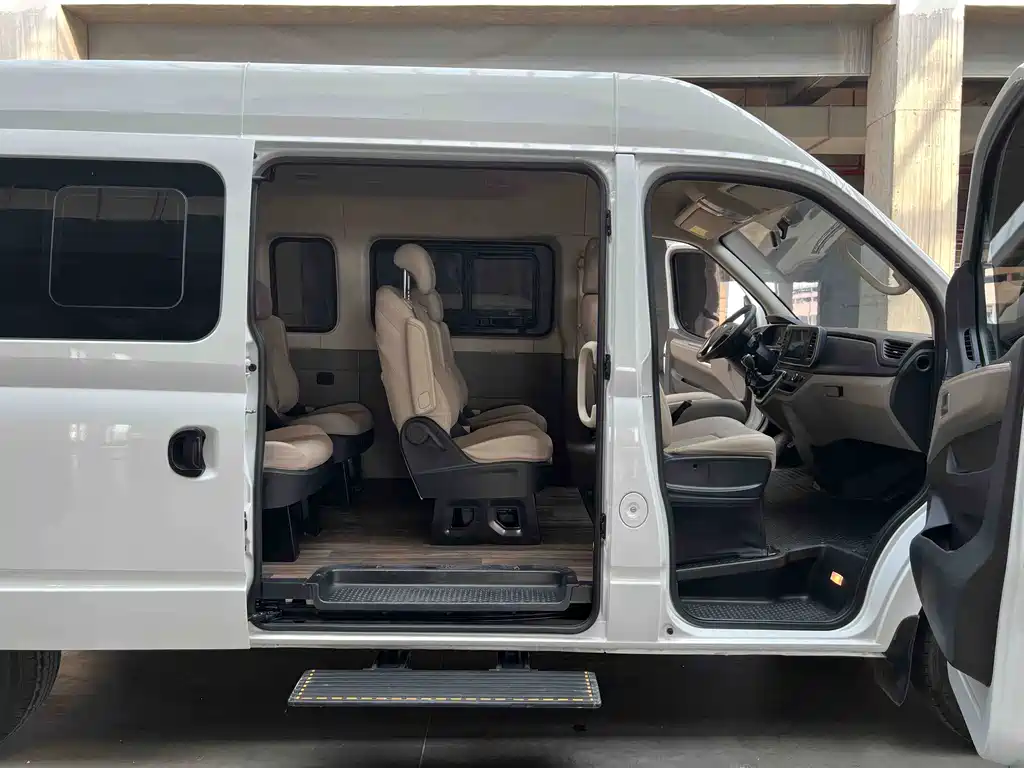 MAXUS V80 — миниатюра 15