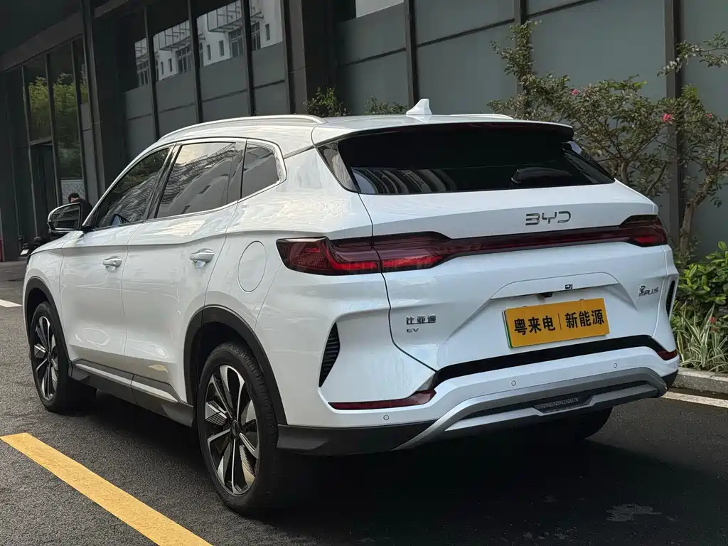 BYD PLUS New Energy — миниатюра 4