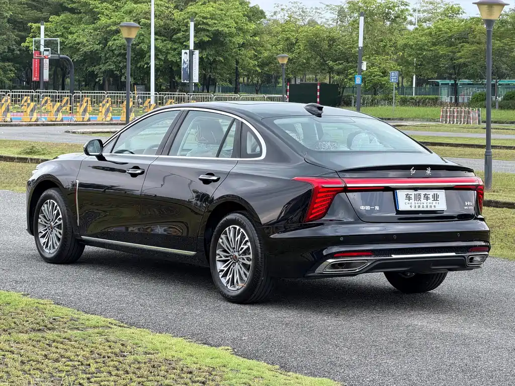 Hongqi H5 2025 1.5T DCT