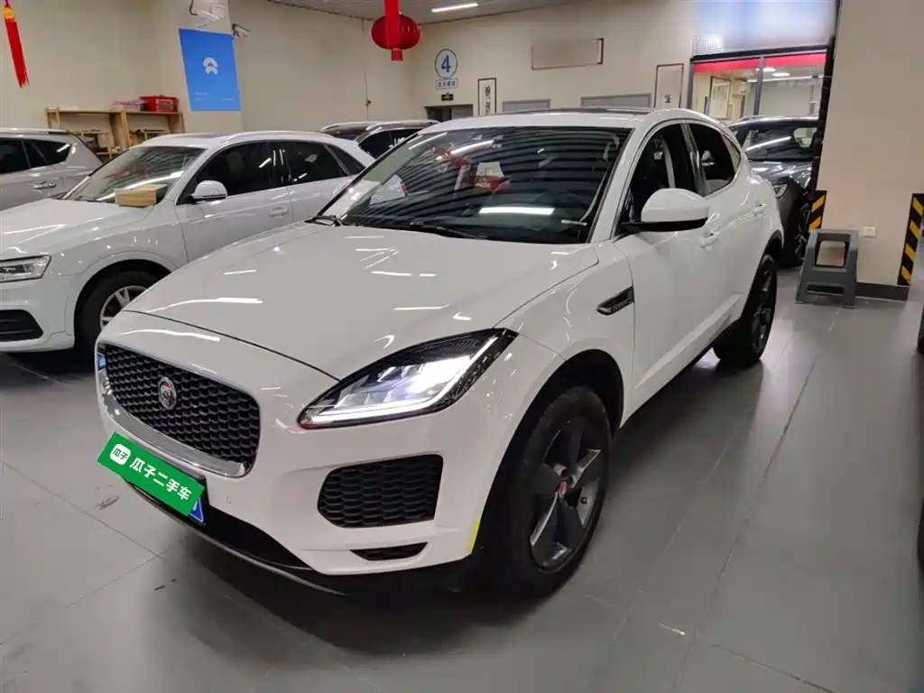 Jaguar E-PACE 2021
