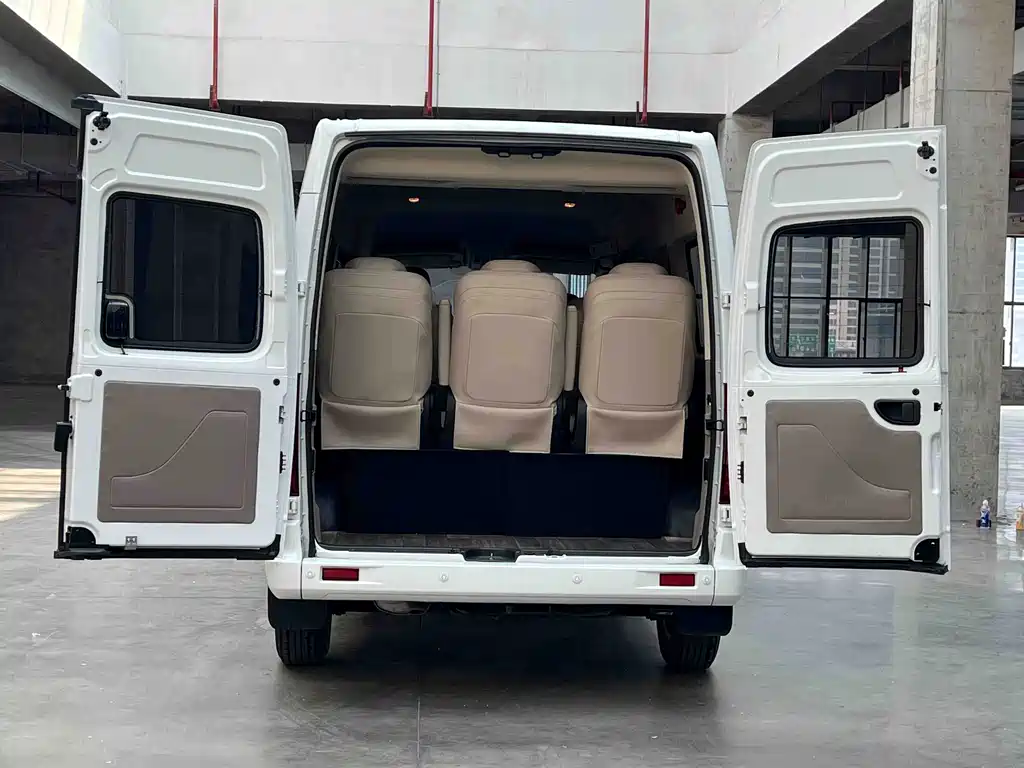 MAXUS V80 — миниатюра 7