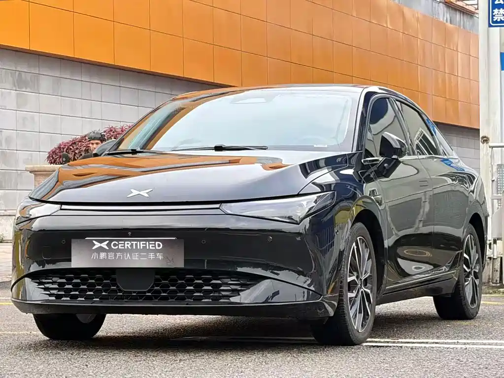 XPeng P5