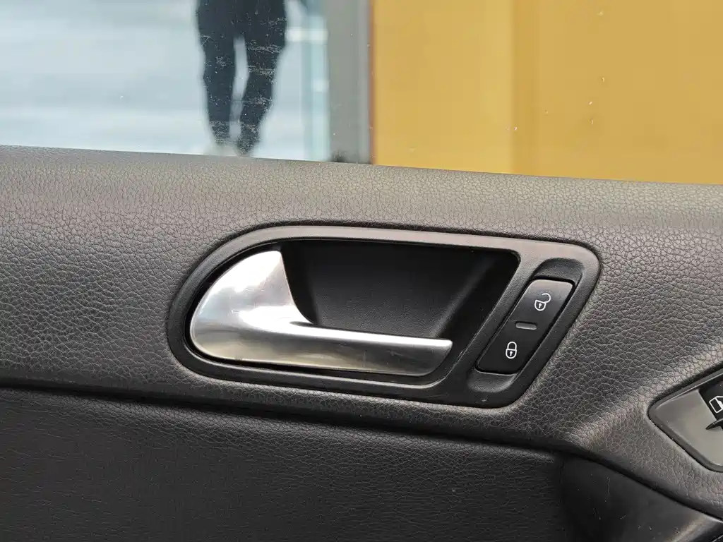 Volkswagen Tiguan 2013 1.8TSI AT