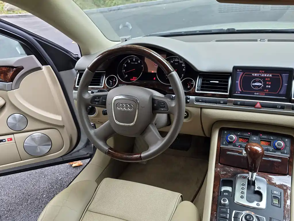 Audi A8 — миниатюра 28