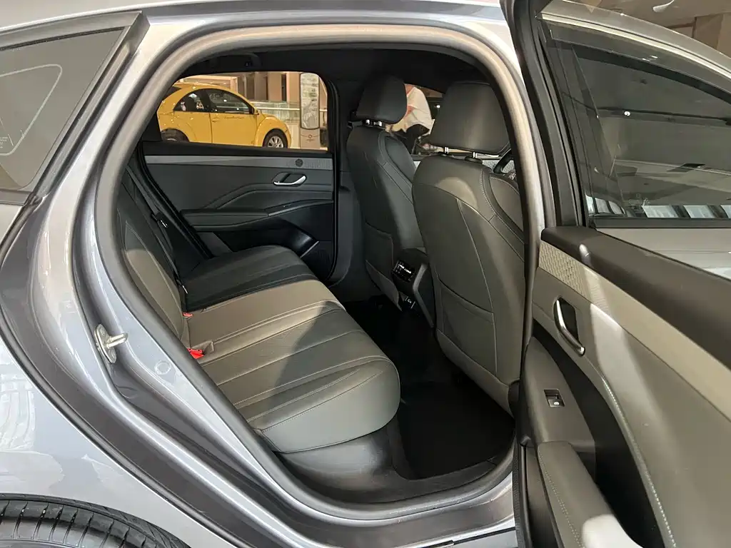 BYD Qin PLUS — миниатюра 13