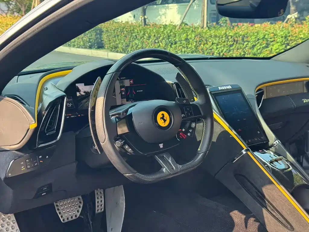 Ferrari Roma — миниатюра 3