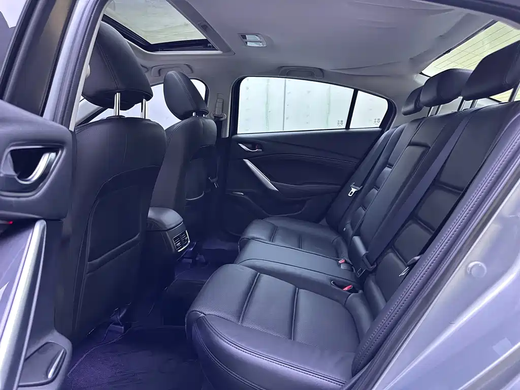Mazda Atenza — миниатюра 9