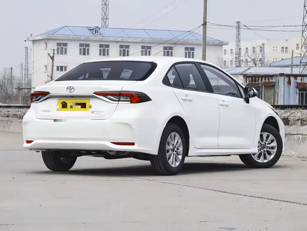 Toyota Corolla — миниатюра 7