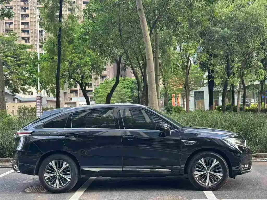 Honda UR-V — миниатюра 4