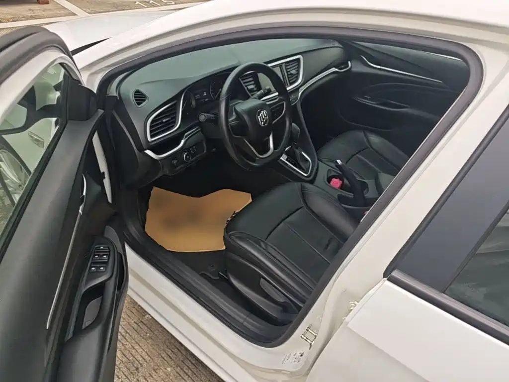 Buick Excelle — миниатюра 16