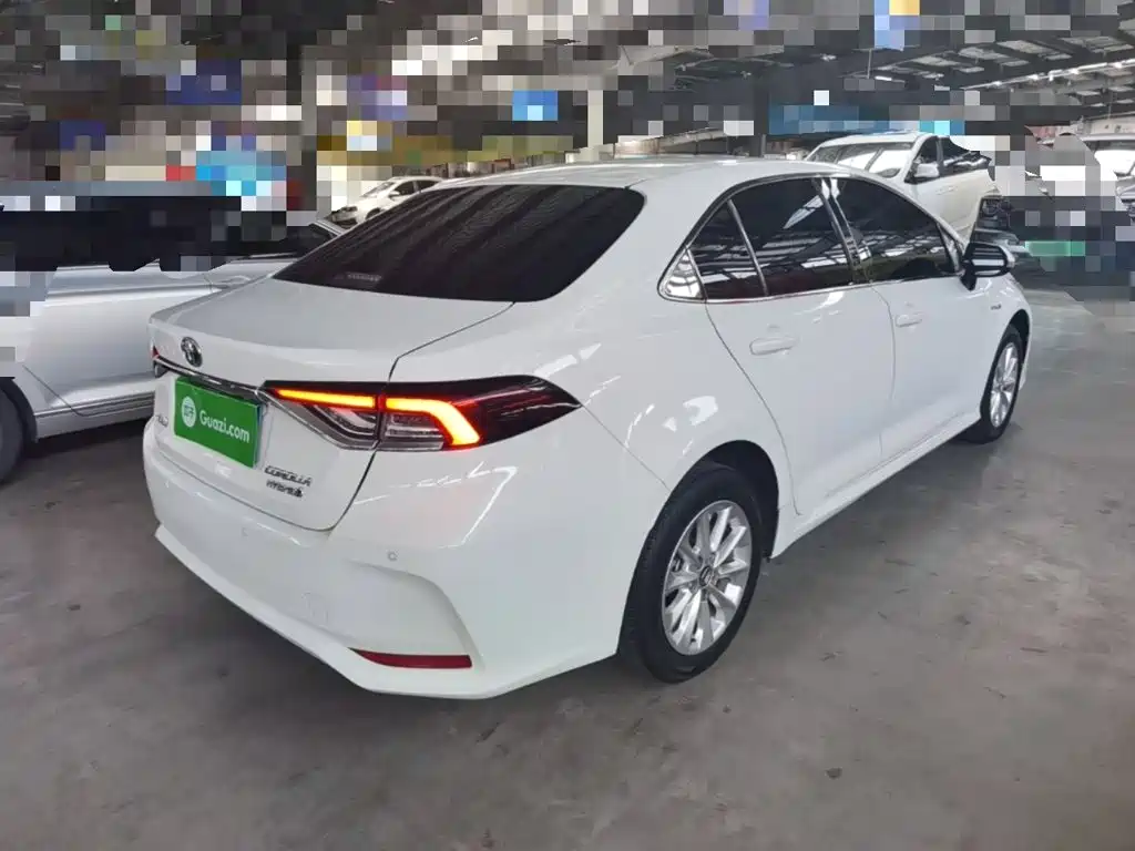 Toyota Corolla — миниатюра 7