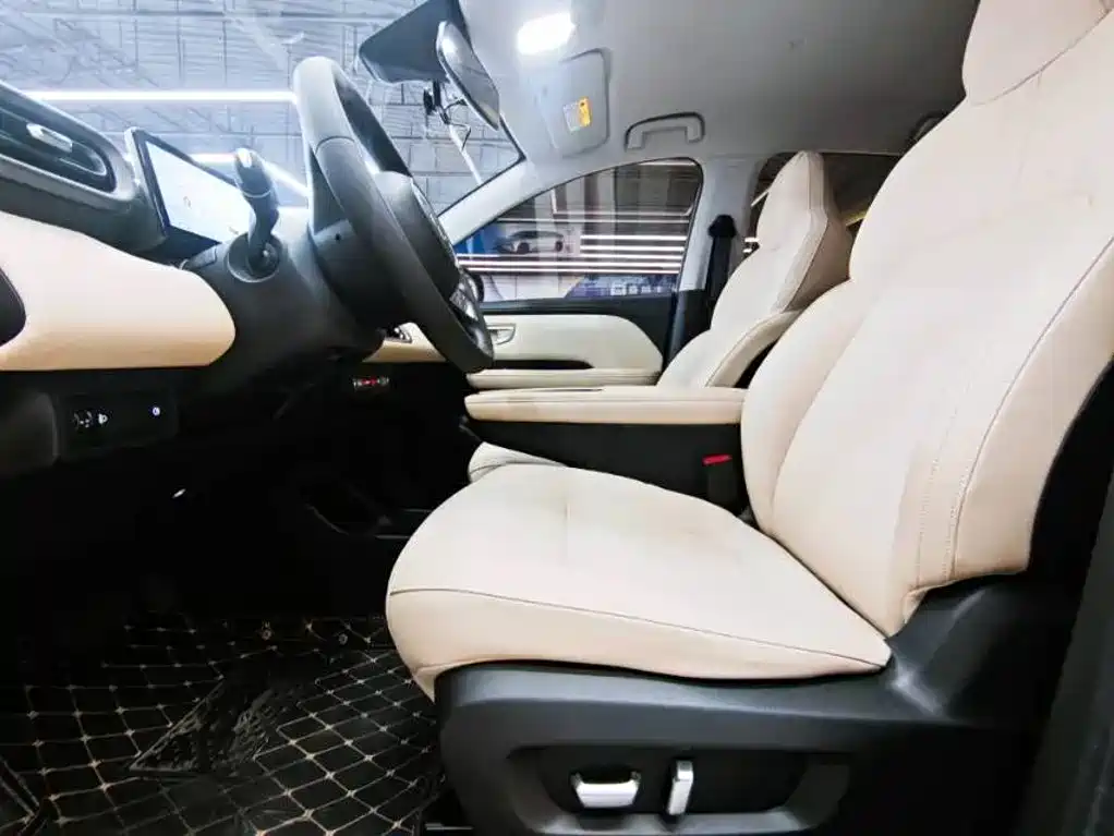 Wuling Bingo PLUS — миниатюра 10