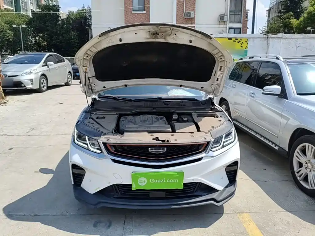 Geely Binyue — миниатюра 20