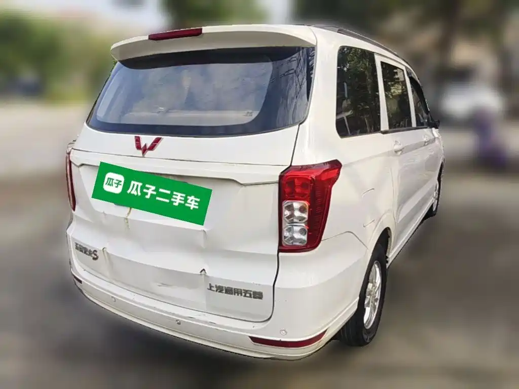 Wuling Hongguang — миниатюра 10
