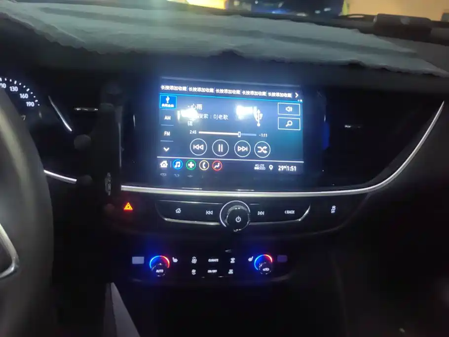 Buick Regal — миниатюра 13