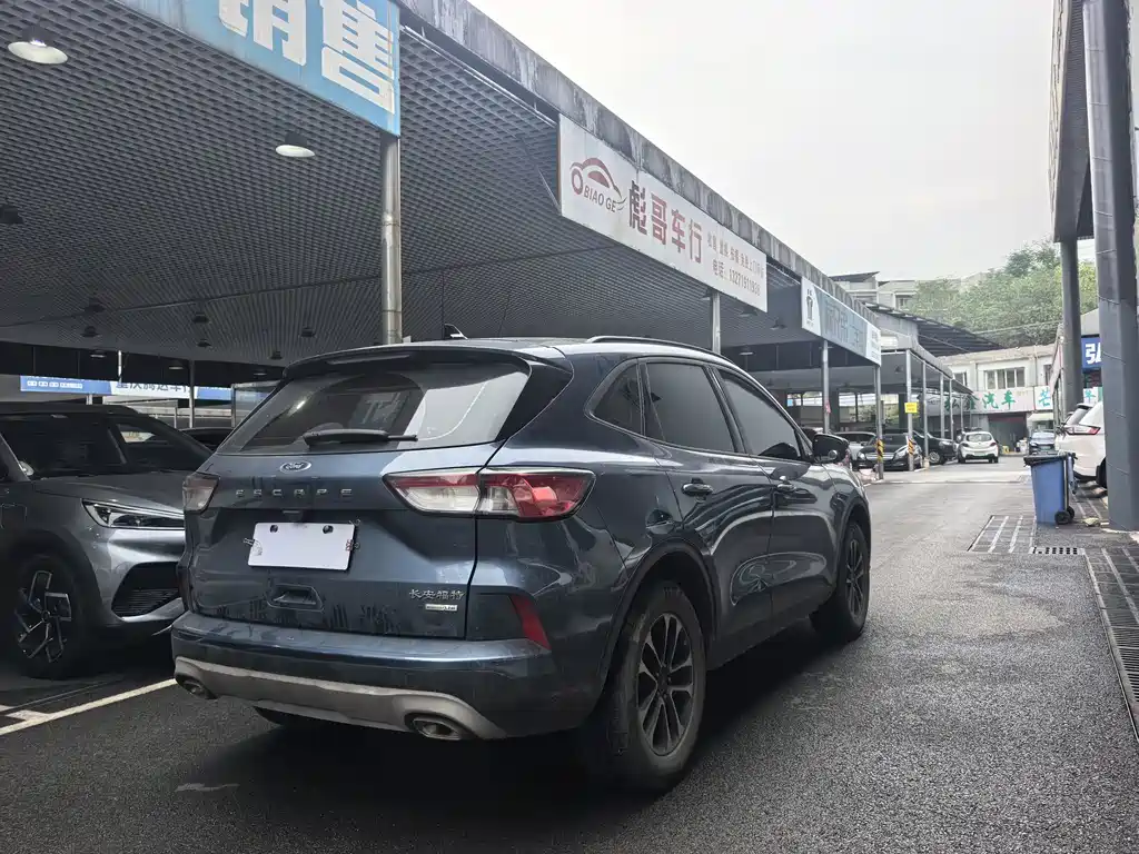 Ford Escape — миниатюра 6