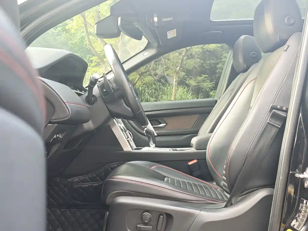 Land Rover Discovery Sport Hybrid — миниатюра 6