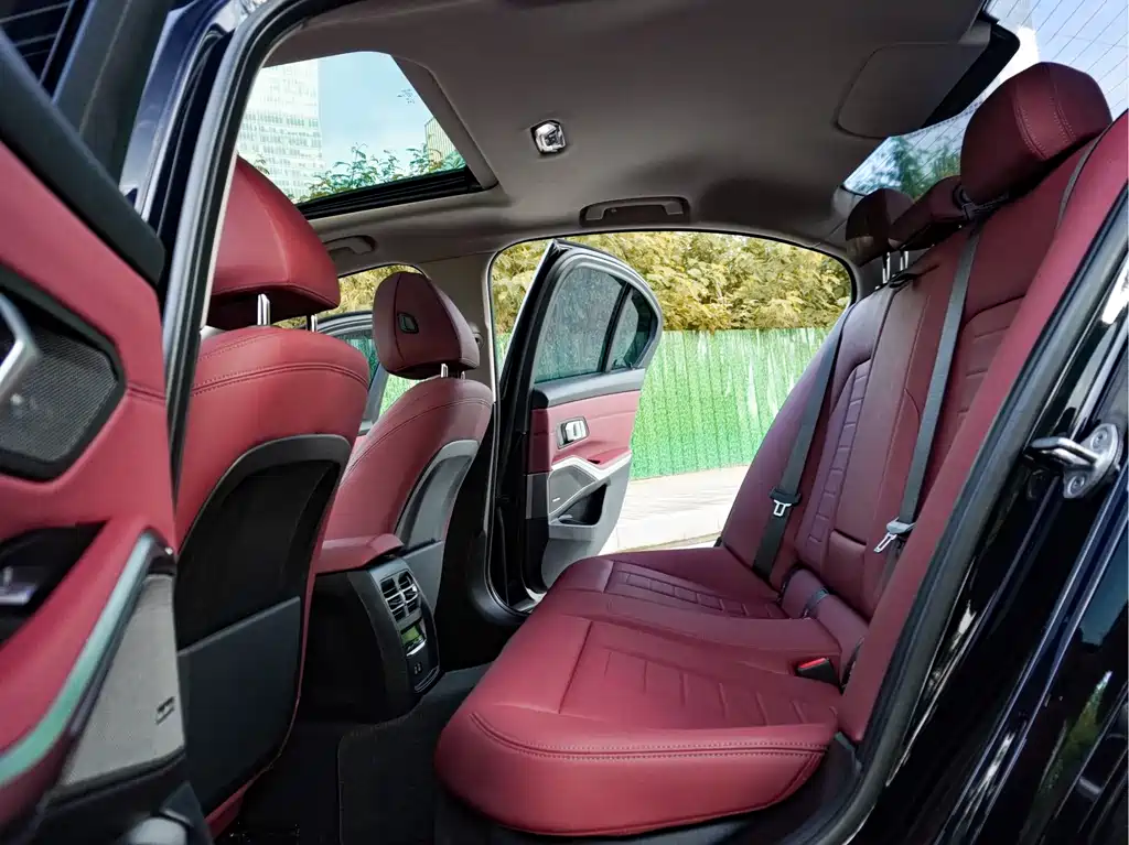BMW 3 Series — миниатюра 22