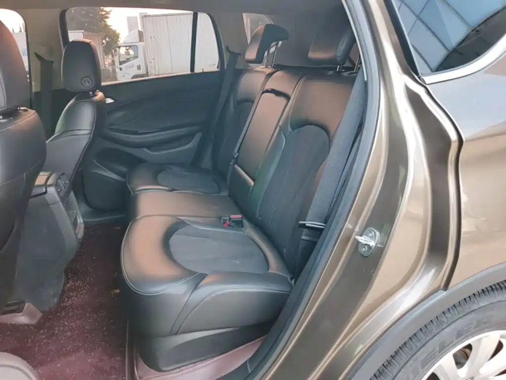 Buick Envision Plus — миниатюра 17