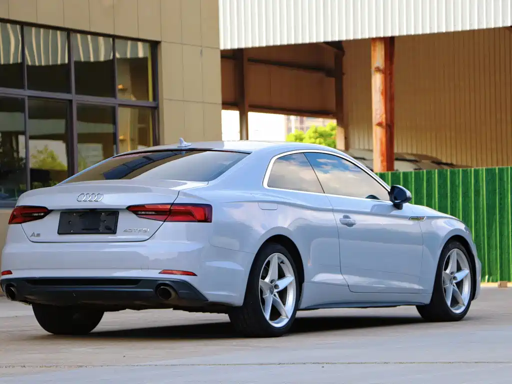 Audi A5 (Import) — миниатюра 6