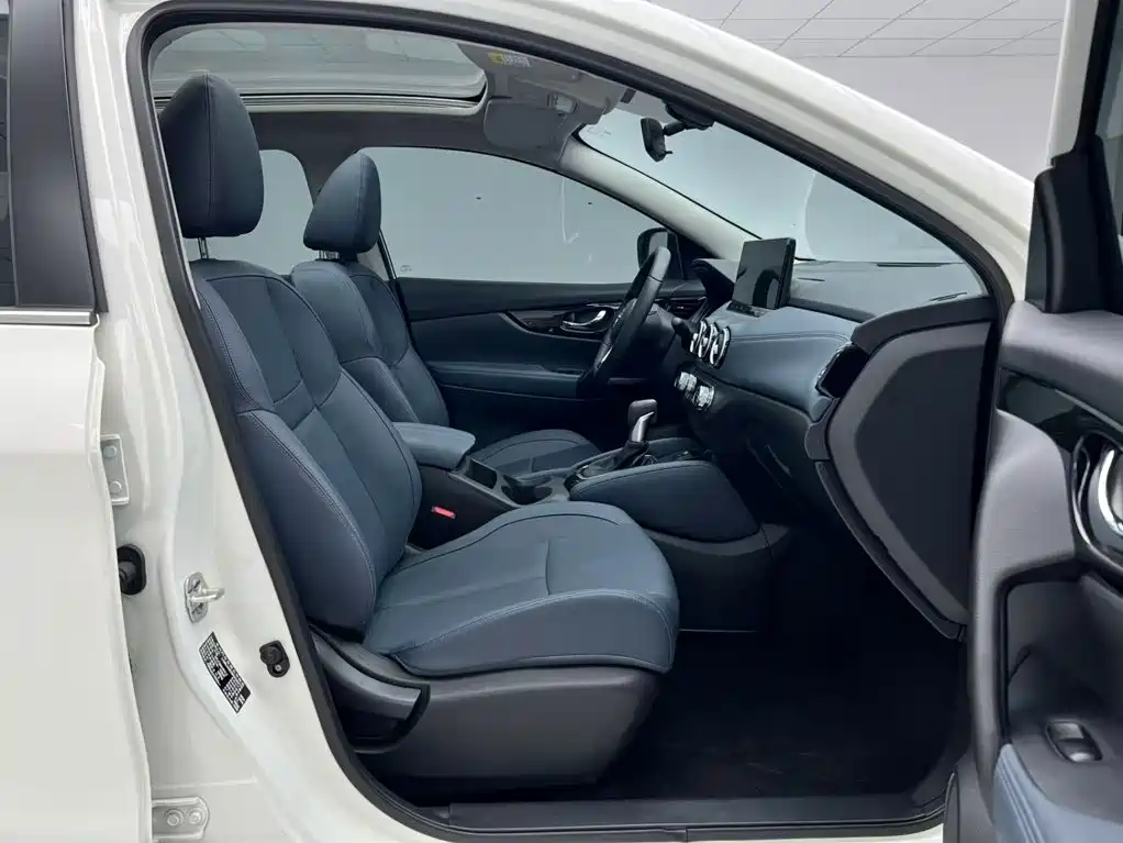 Nissan Qashqai — миниатюра 19