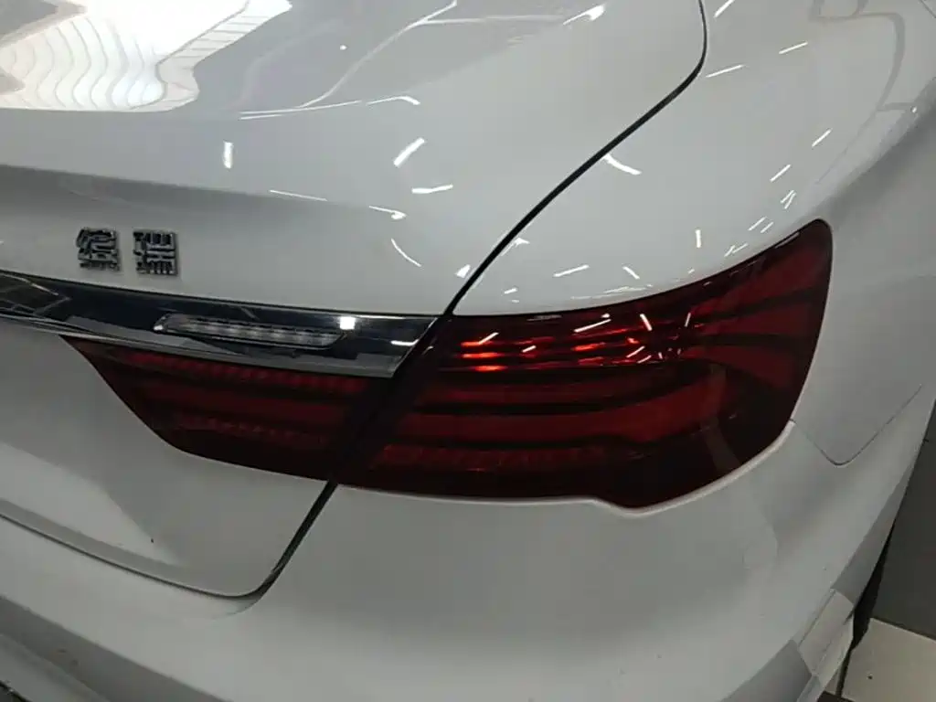 Geely Binrui — миниатюра 8