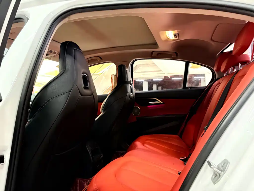 BMW 1 Series — миниатюра 7