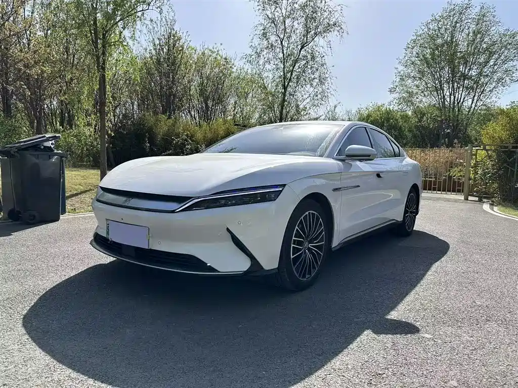 Byd Han 2022