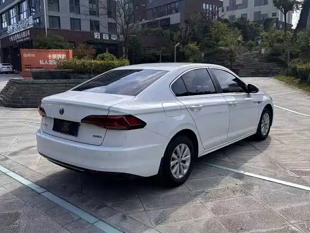 Volkswagen Bora — миниатюра 4