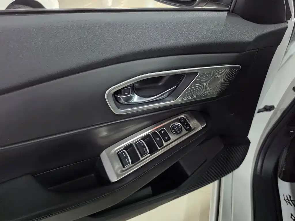 Honda Inspire — миниатюра 8