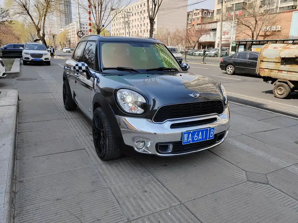 Mini Mini Countryman 2011