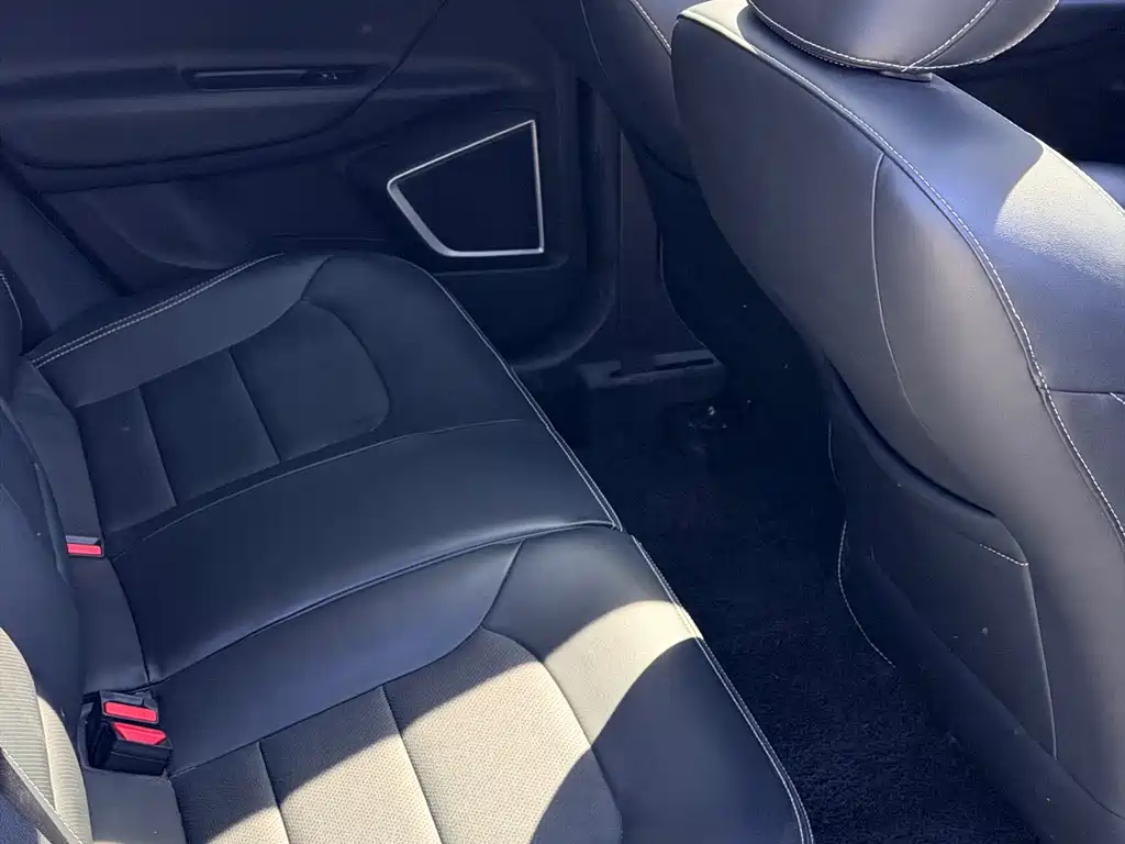 Geely Emgrand GS — миниатюра 20