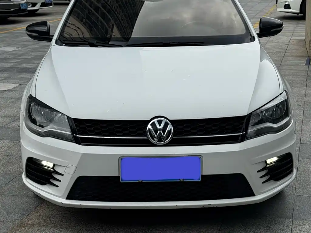 Volkswagen Bora — миниатюра 2