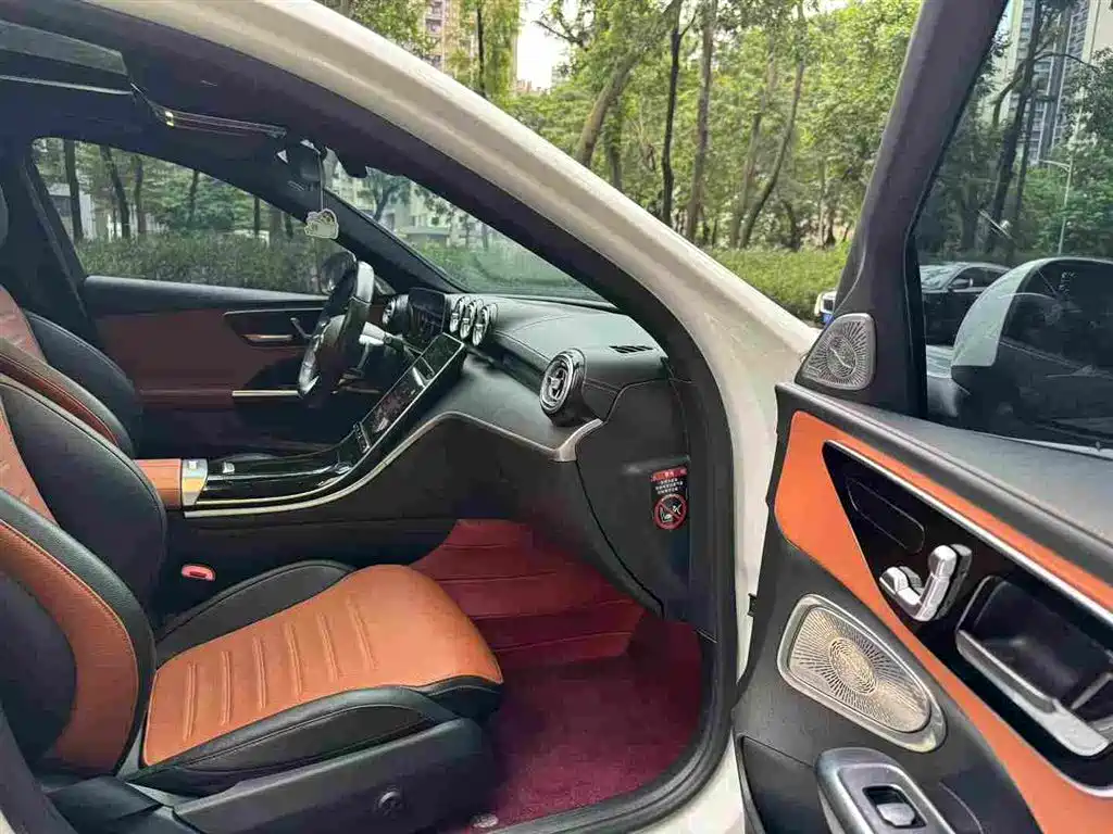 Mercedes-Benz C-Class — миниатюра 8