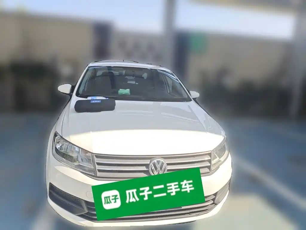 Volkswagen Santana — миниатюра 3